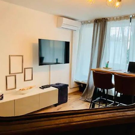 City Flat 8 Инголщат Екстериор снимка