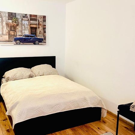 City Flat 8 Инголщат Екстериор снимка